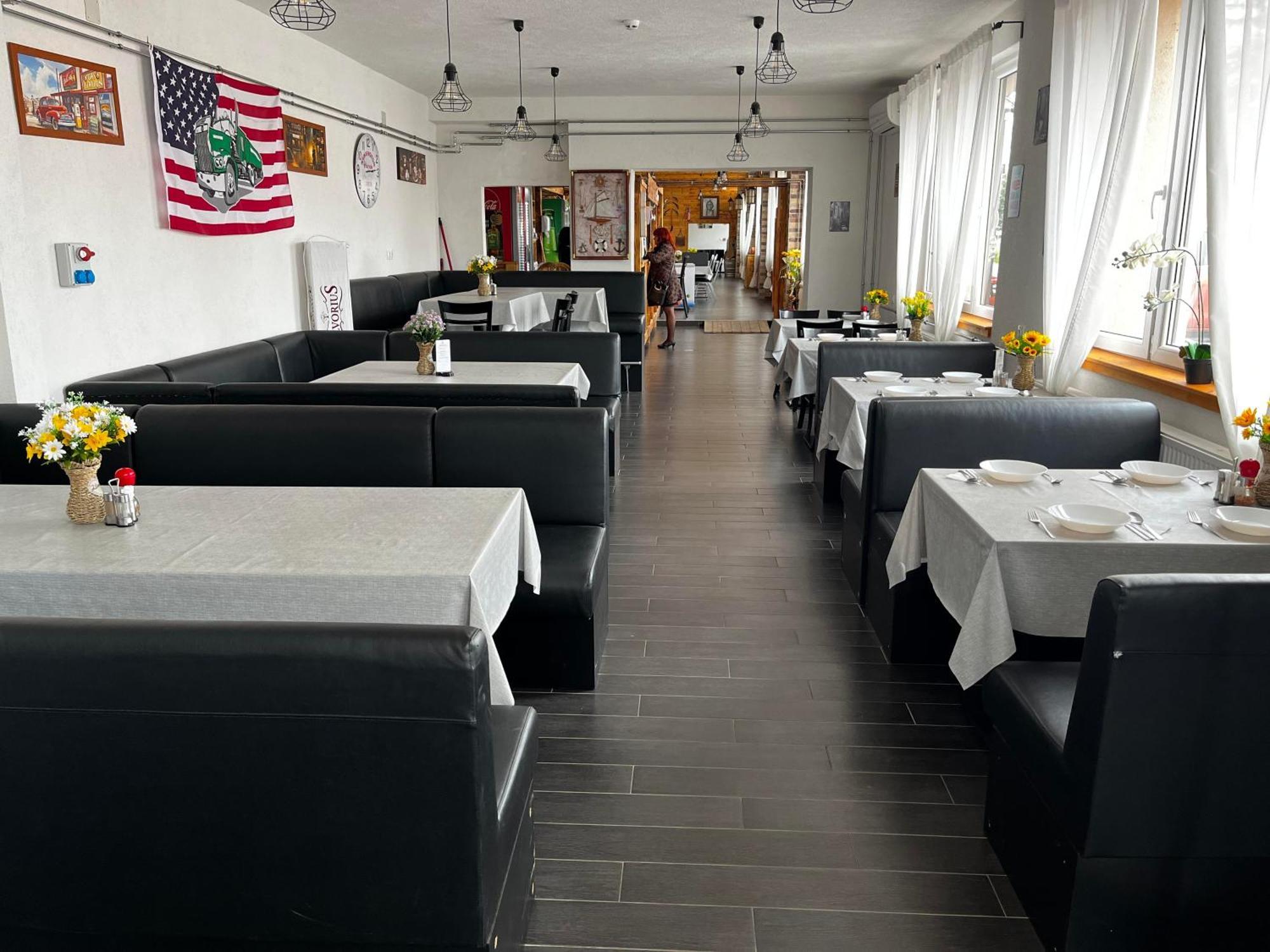Almasy Vendeghaz Hotel Torokszentmiklos Exterior photo